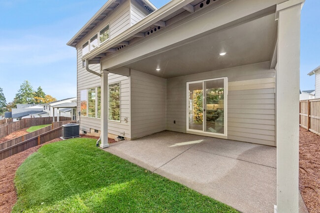 875 Butte Dr, Forest Grove, OR 97116 - photo 2