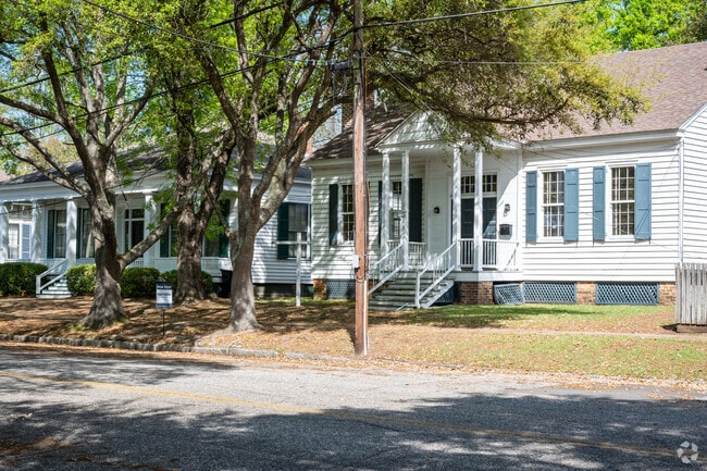 You can see many old homes in Downtown Montgomery.
