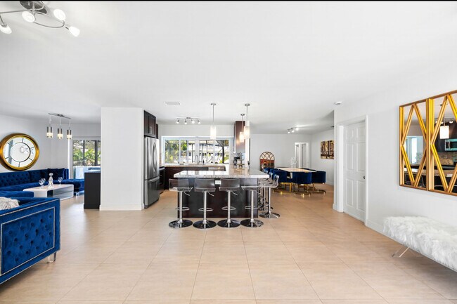 5921 SW 17th Ct, Plantation, FL 33317 - photo 5