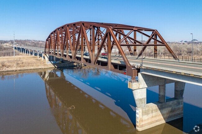 South Omaha Veterans Memorial Bridge in Brown Park connects Nebraska and Iowa.