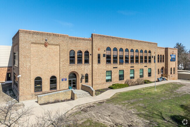 Lee Middle & High School in Wyoming offers comprehensive, innovative and creative instruction.