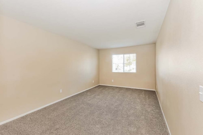 31751 Canyon Estates Dr, Lake Elsinore, CA 92532 - photo 6