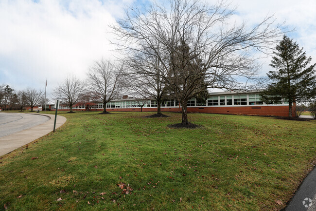 Grace Roxbury Elementary, Solon