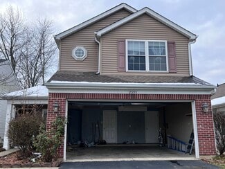 2395 Maple Hedge Way, Columbus, OH 43219