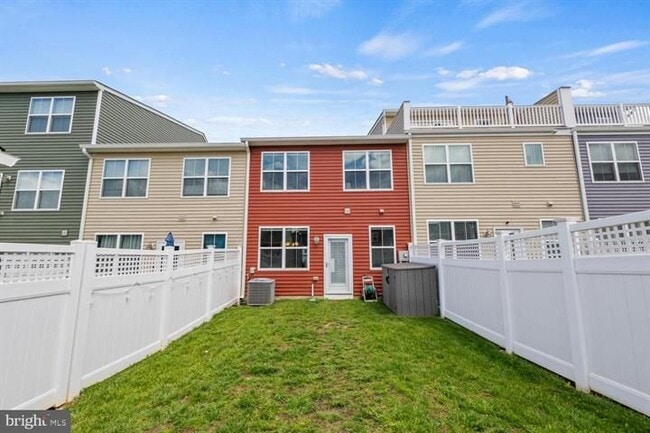 1304 Sandoval Ct, Frederick, MD 21702 - photo 5