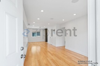1011 E 17th St, Oakland, CA 94606