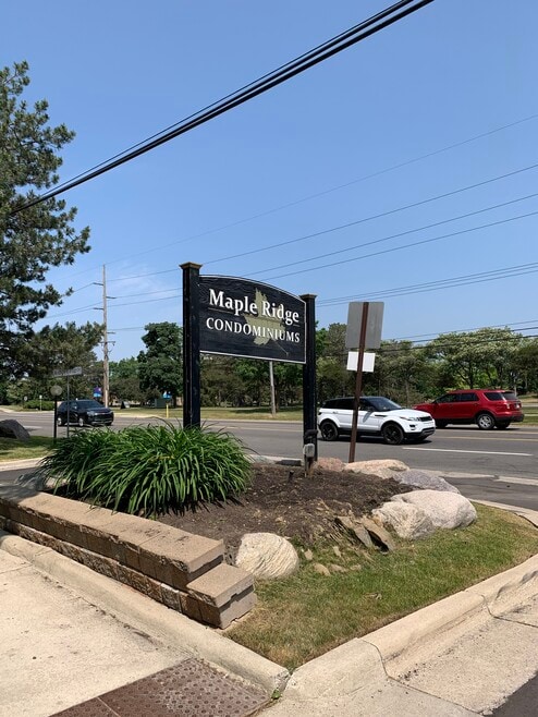 Maple Ridge Entrance