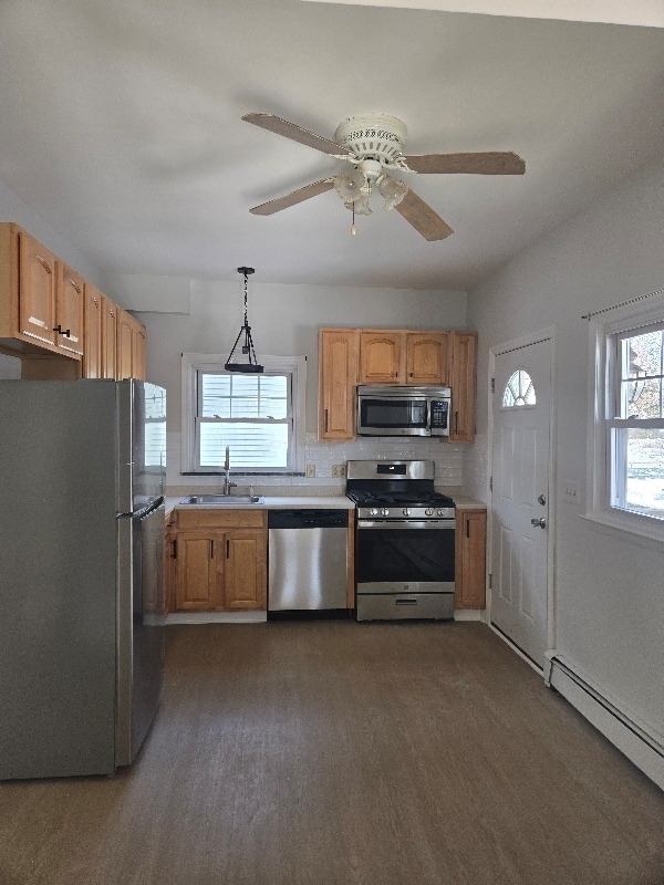 75 Broadway unit Downstairs, Keyport, NJ 07735 - photo 2