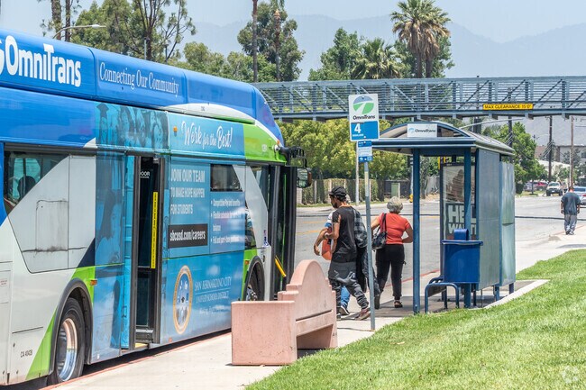 Convenient public transportation makes Carvedale easily accessible.