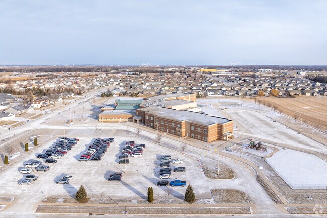 Susie C Altmayer Elementary school in De Pere and the surrounding neighborhood.