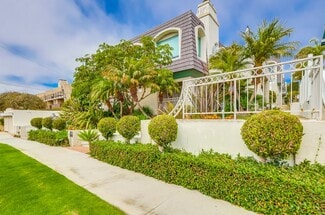 110 S Guadalupe Ave, Redondo Beach, CA 90277