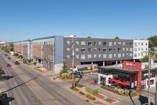 1037 Michigan St NE, Grand Rapids, MI 49503