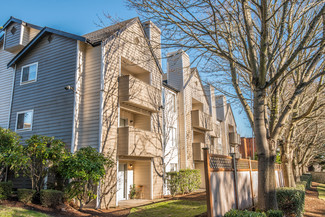 608 S 152nd St, Burien, WA 98148