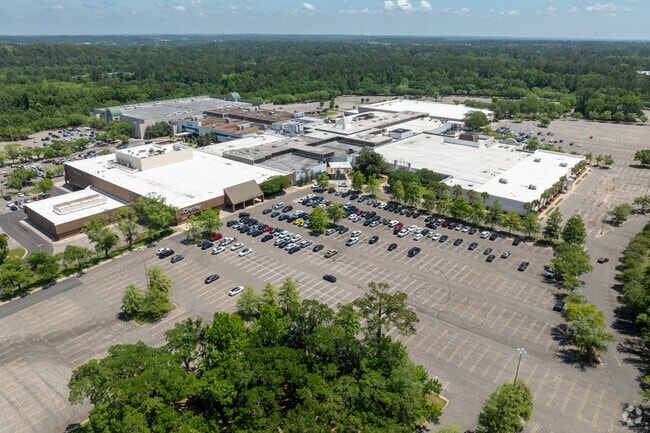 The Governor's Square Mall is the namesake for the area.
