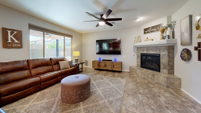 21619 N 36th St, Phoenix, AZ 85050 - photo 3