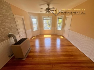 121 Irving St Unit 2, Fall River, MA 02723