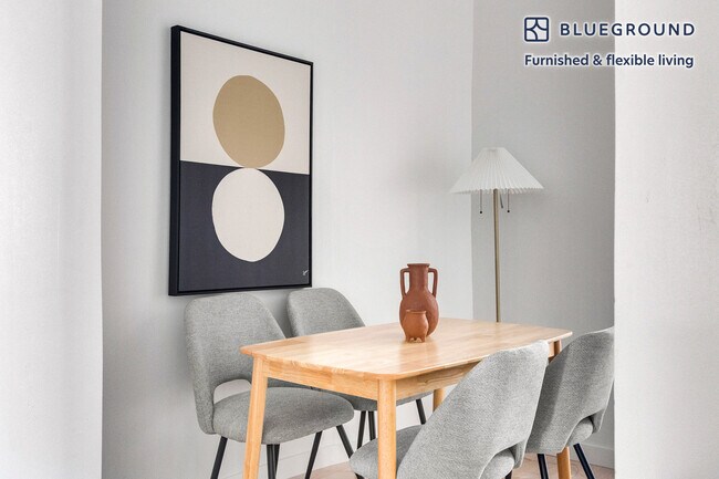 501 1/2 E 83rd St unit FL3-ID1998, New York, NY 10028 - photo 2