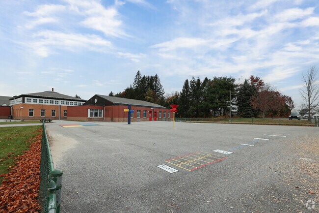 Meetinghouse Elementary has a spacious playground for children to enjoy during recess.