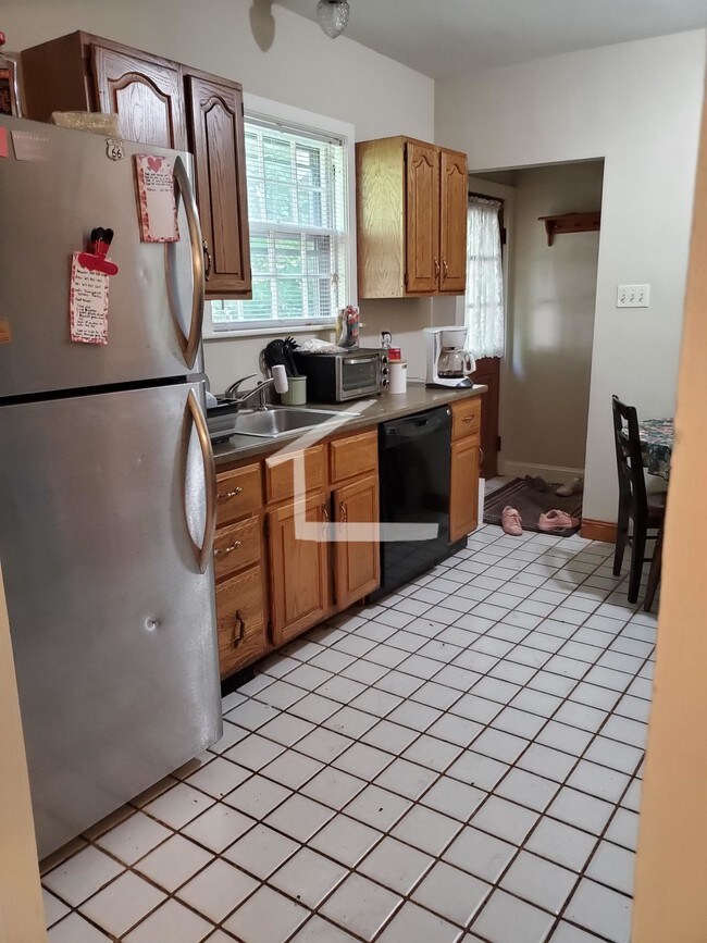 42 Claymoss Rd unit 2, Brighton, MA 02135 - photo 7