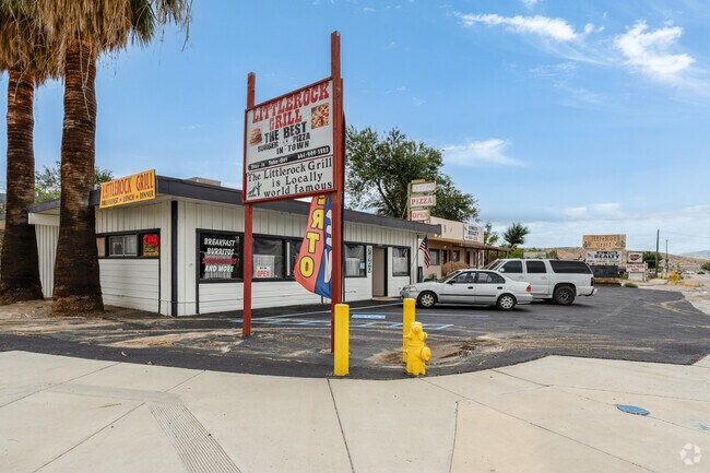 Littlerock Grill offers some of the best burgers and pizza in Littlerock.