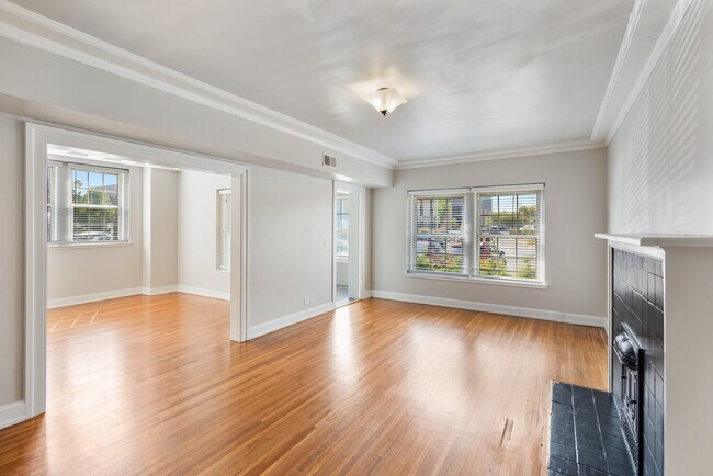 Buckingham & Balmoral, Indianapolis, IN 46208 - photo 4