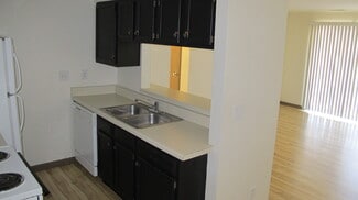 9621 Vinca Cir Unit F, Charlotte, NC 28213