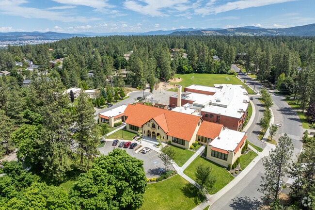 Hutton Elementary offers lots of outdoor space for its students.