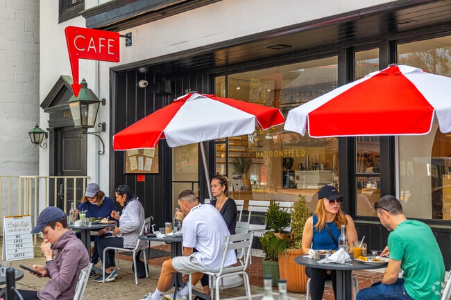 Ashland residents enjoy the close proximity to neighborhood favorites like Cafe Lift in Haddonfield.