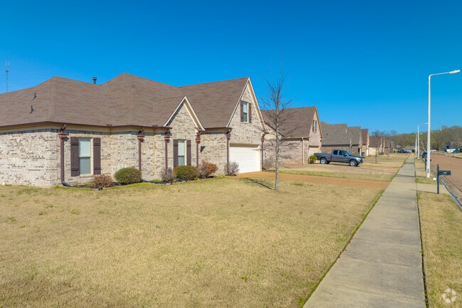 A number of recently constructed homes in Bartlett feature manageable lot sizes.