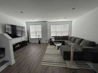 7311 Arlington Blvd, Falls Church, VA 22042
