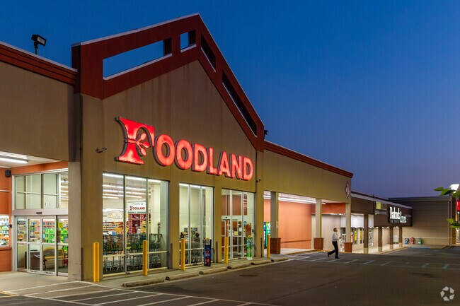 Foodland is the closest grocery option for Edgemont locals.