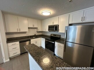 38-48 Dean St Unit H, Norwood, MA 02062