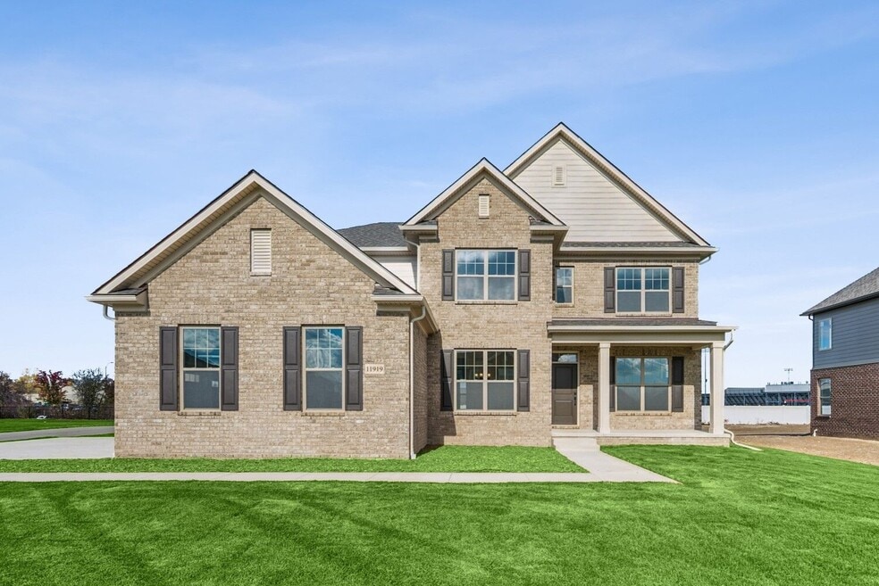 11919 Moore Ln, Washington Township, MI 48094 - photo 1