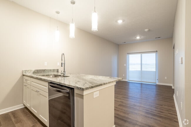 Edge 204, Omaha, NE 68130 - photo 3