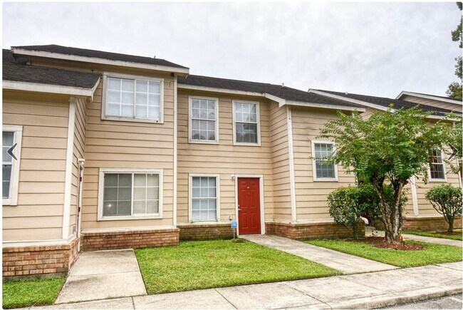 Pirates Bend, Baton Rouge, LA 70811 - photo 4