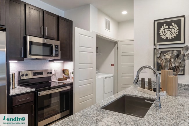 8110 Blue Goose Rd unit 4104, Manor, TX 78653 - photo 2