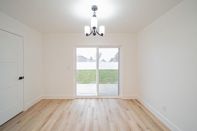 497 Pleasant Country Ln, Rigby, ID 83442 - photo 6