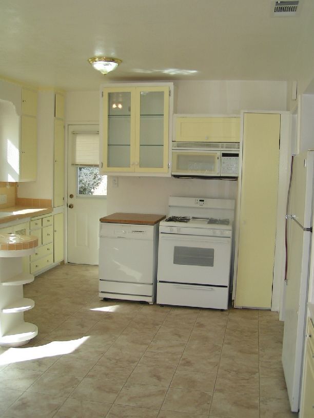 2204 Castro St, Martinez, CA 94553 - photo 3