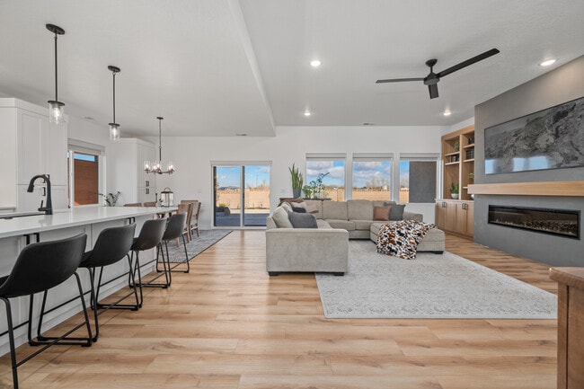 4420 W 300 N, Cedar City, UT 84720 - photo 6