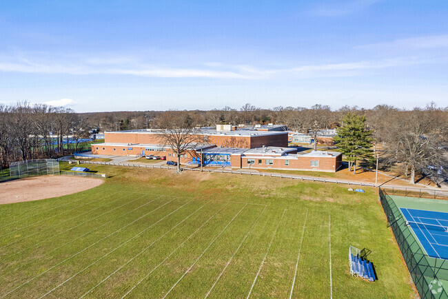Bunnell High School has a strong football team and is home to the Stratford Bulldogs.