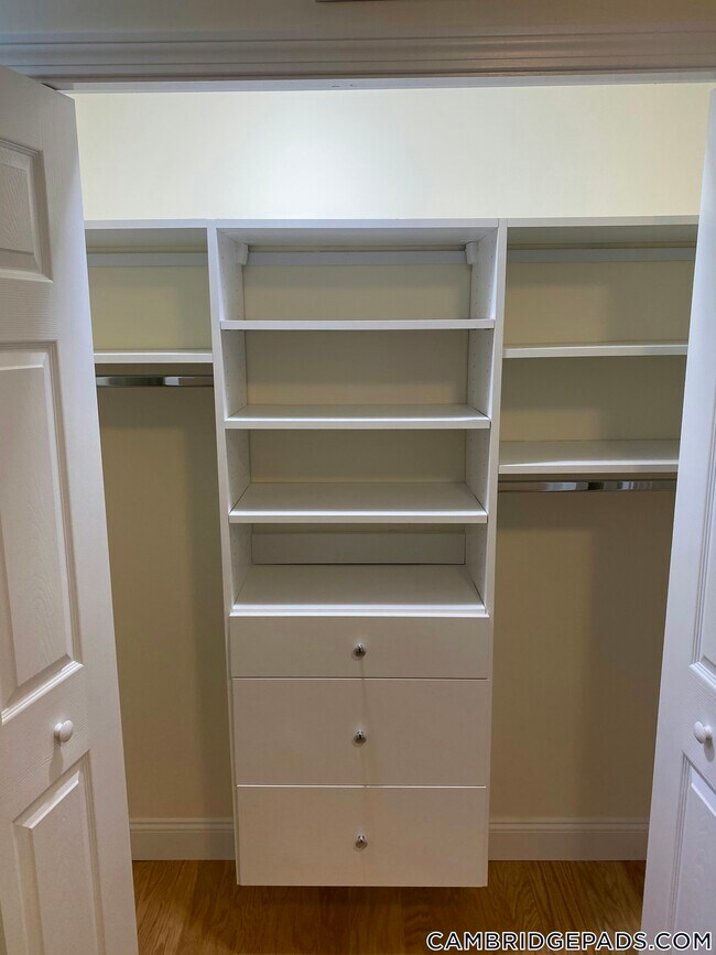 18 Chauncy St unit B, Cambridge, MA 02138 - photo 2