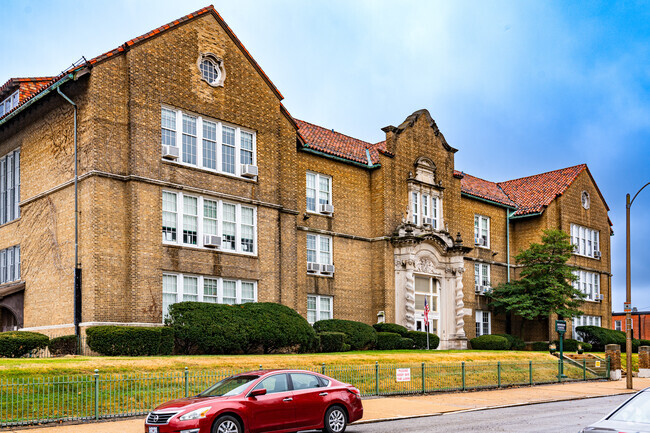 Shenandoah School promotes strong community engagement and parent involvement.