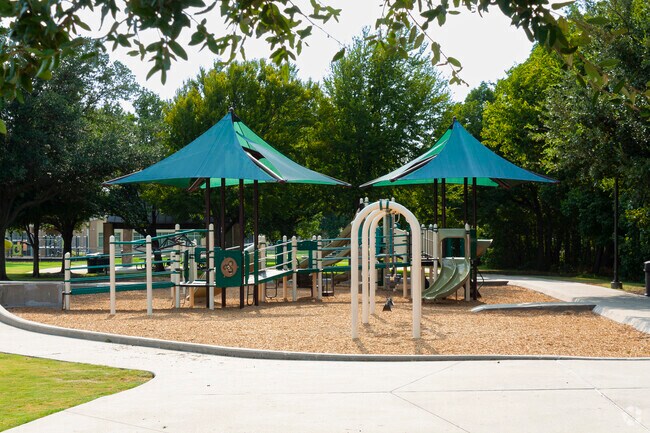 Preston Meadow Park features a playground in the neighborhood of 
Spring Creek