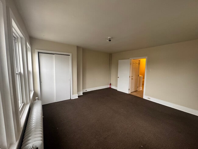 4524 Springfield Ave unit 3FL, Philadelphia, PA 19143 - photo 3