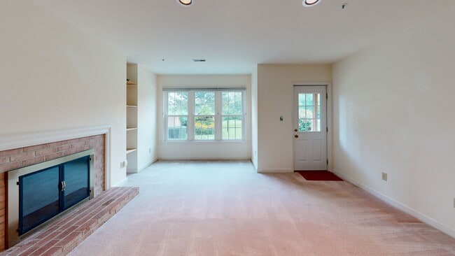 11722 Bishops Content Rd, Bowie, MD 20721 - photo 2