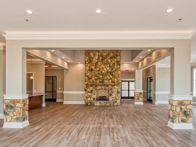 Logans Landing, Lynchburg, VA 24502 - photo 2