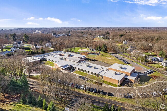 Mill Hill School in Fairfield develops students into future leaders of Southport.