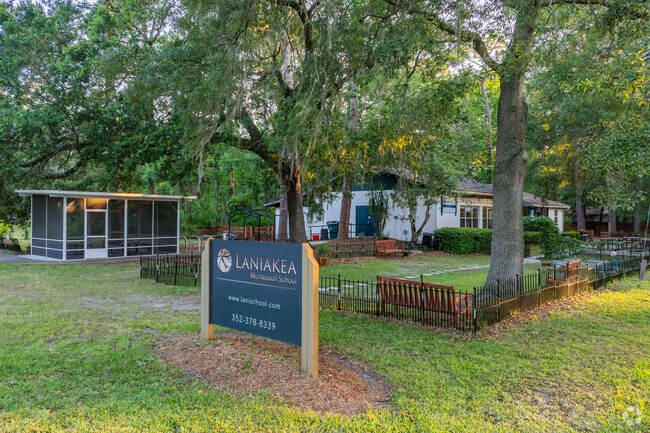 Welcome to Laniakea Montessori School.