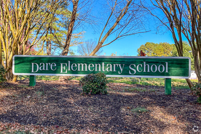 Dare Elementary School offer a variety of programs that challenge children.
