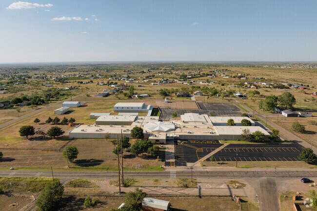 Located in Amarillo, Rolling Hills Elementary offers an inclusive learning environment.